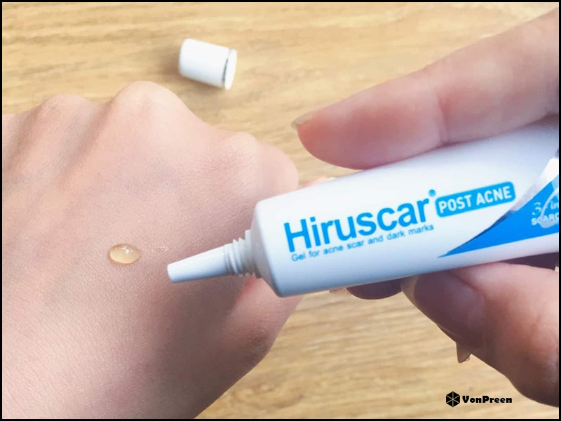 Gel làm mờ sẹo mụn và thâm mụn Hiruscar Post Acne – 10g