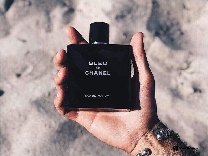 Top 5 loại nước hoa nam cao cấp - Chanel Bleu EDP