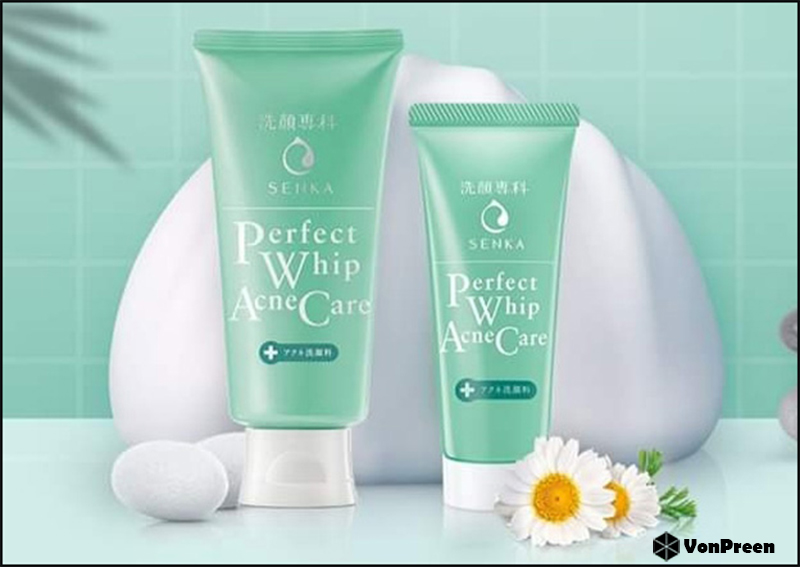 5 cách rửa mặt sạch sẽ-Sữa rửa mặt Senka Perfect Whip Acne Care