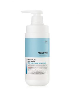 Sữa tắm Welcos Medipam Green Plus Body Wach - Deep Moiture Hyaluron - 700ml, chính hãng.